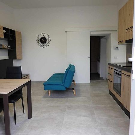 Casa Valeria Intero Appartamento Bosisio Parini Bagian luar foto